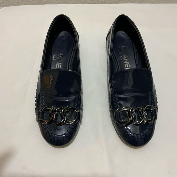 Chanel Mocassins Loafer Patent Leather size 36 navy blue - Picture 1 of 16